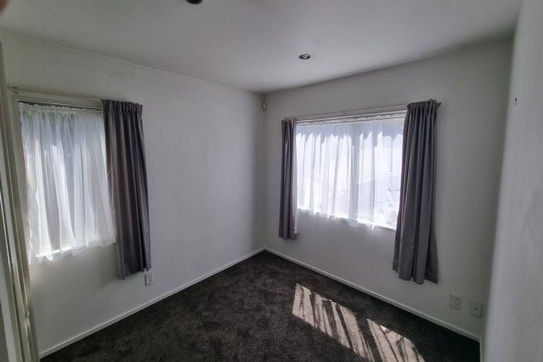 Photo of property in 18a Hythe Terrace, Mairangi Bay, Auckland, 0630