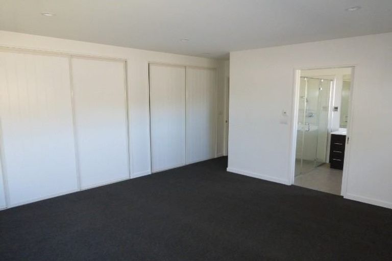 Photo of property in 25 Mataroa Place, Parklands, Christchurch, 8083
