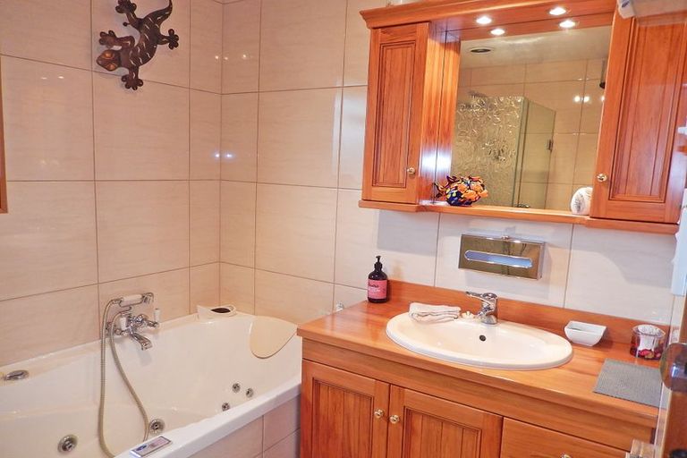 Photo of property in 8 Parklane Place, Weston, Oamaru, 9401