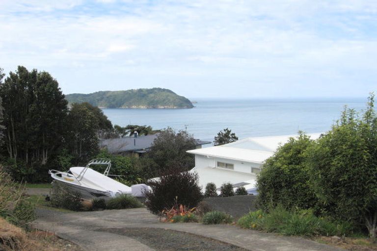 Photo of property in 253 Paku Drive, Tairua, 3508