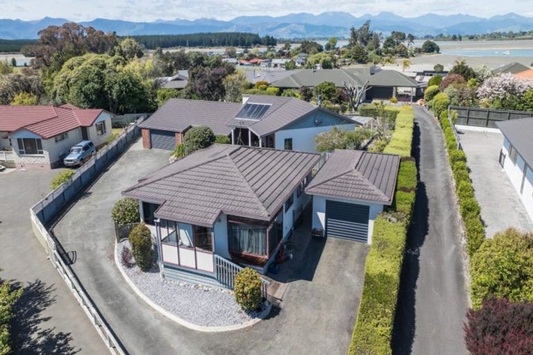 Photo of property in 8 James Cross Place, Mapua, 7005