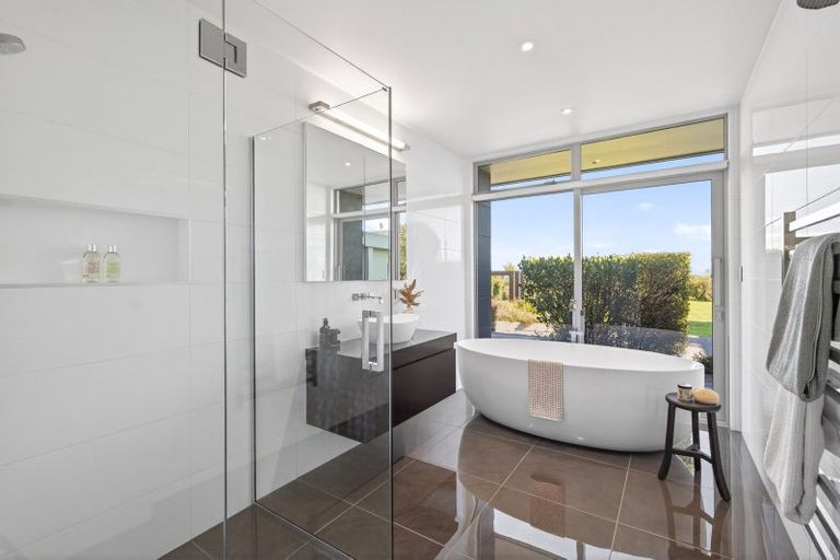 Photo of property in 2 Aglaia Place, Cracroft, Christchurch, 8022