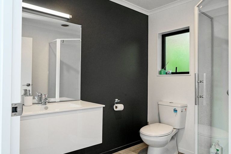 Photo of property in 2 Muir Street, Green Island, Dunedin, 9018