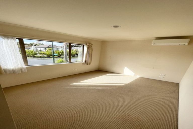 Photo of property in 133 Middlefield Drive, Flat Bush, Auckland, 2016