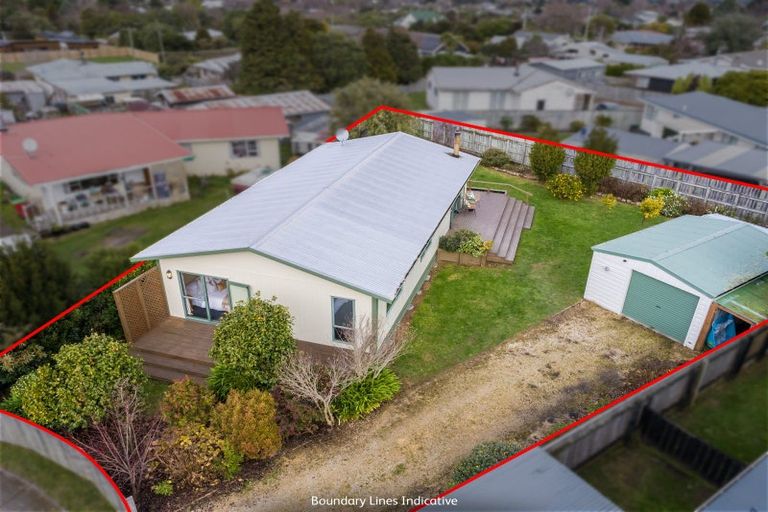 Photo of property in 3 Kowhai Grove, Featherston, 5710