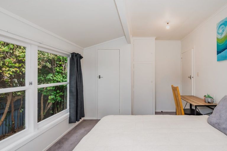 Photo of property in 33 Ocean Road, Paraparaumu Beach, Paraparaumu, 5032