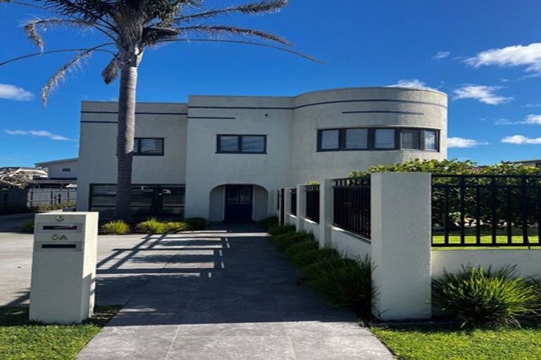 Photo of property in 5 Hattaway Avenue, Bucklands Beach, Auckland, 2012