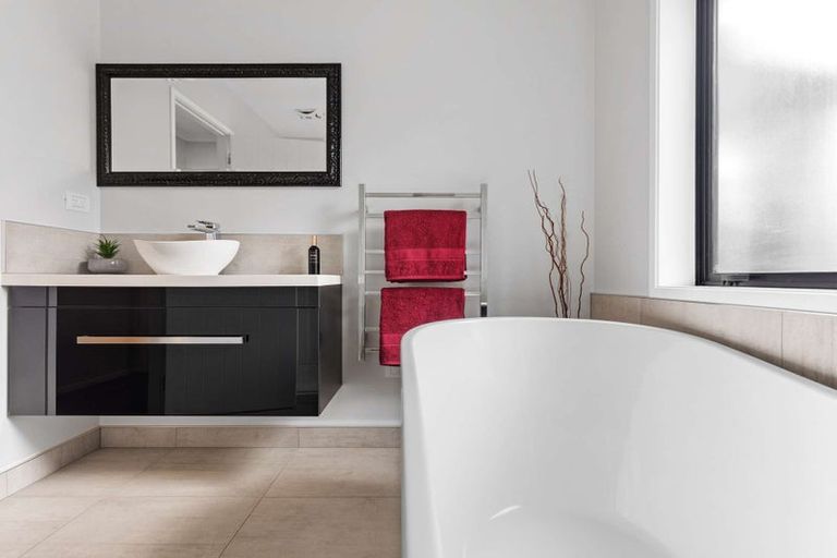 Photo of property in 99 Palm Springs Boulevard, Papamoa Beach, Papamoa, 3118