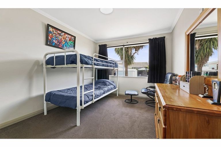 Photo of property in 45 Cottonwood Street, Parklands, Christchurch, 8083