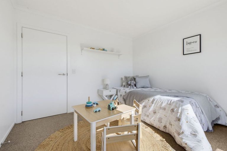 Photo of property in 15 Jersey Place, Bell Block, New Plymouth, 4312