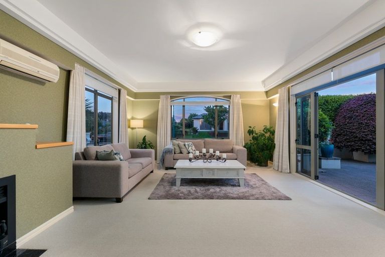 Photo of property in 24 Manor Park Drive, Pyes Pa, Tauranga, 3112