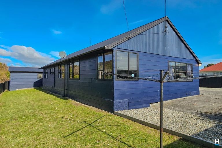 Photo of property in 39 Firth Street, Cobden, Greymouth, 7802