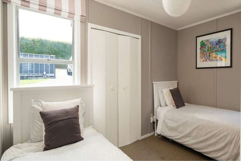 Photo of property in 171 Lake Terrace, Hilltop, Taupo, 3330