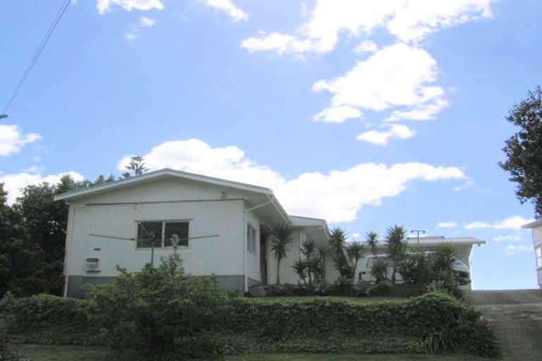 Photo of property in 37 Shaw Road, Waihi Beach, 3611