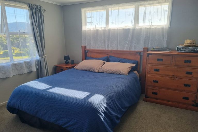 Photo of property in 18 Utuhina Road, Springfield, Rotorua, 3015