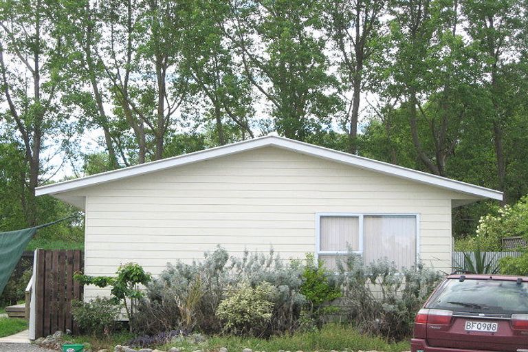 Photo of property in 30 Collins Drive, Waikuku Beach, 7402