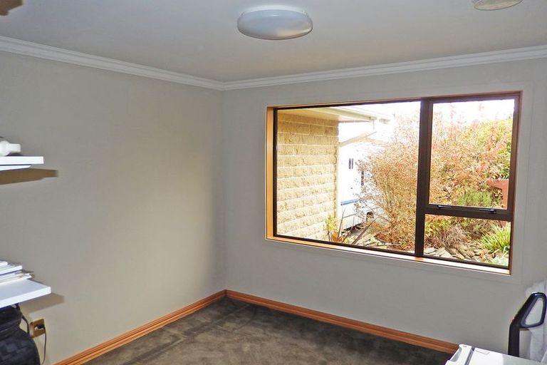 Photo of property in 8 Parklane Place, Weston, Oamaru, 9401