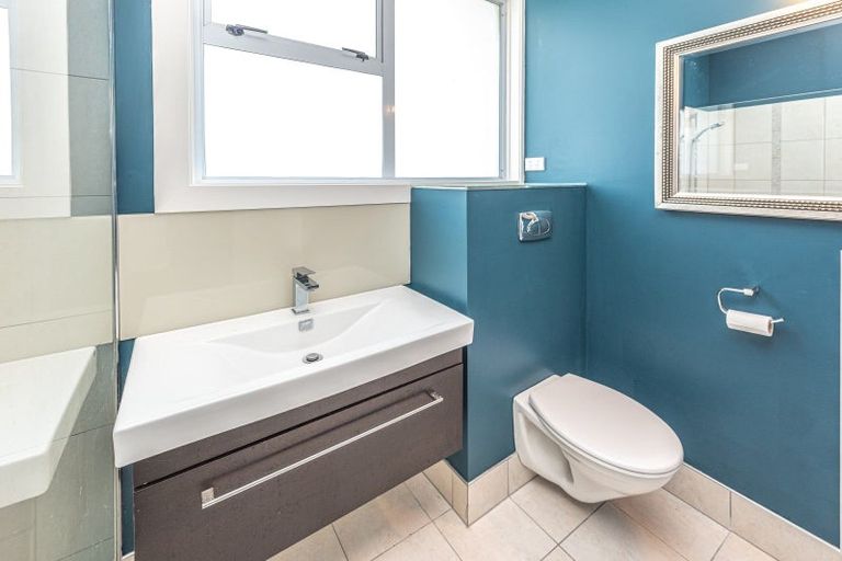 Photo of property in 2 Kapiti Terrace, Castlecliff, Whanganui, 4501