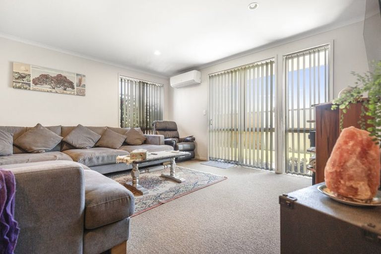 Photo of property in 99 Doncaster Drive, Papamoa Beach, Papamoa, 3118