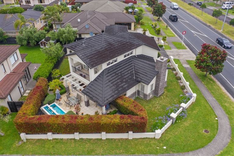 Photo of property in 1 Duntrune Road, Flat Bush, Auckland, 2016