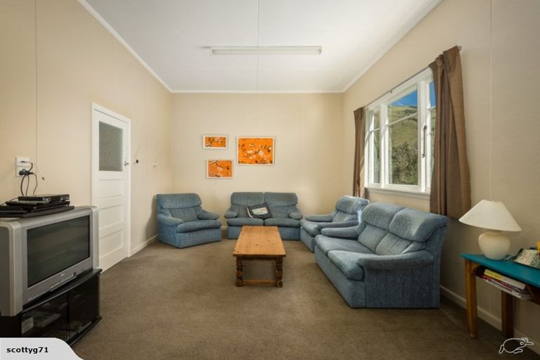 Photo of property in 20 Chorlton Road, Okains Bay, 7583