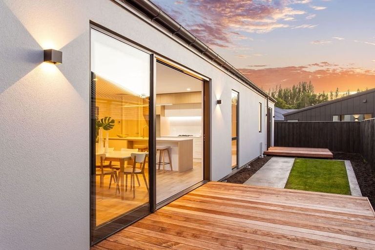 Photo of property in 6 Gingko Lane, Marshland, Christchurch, 8051