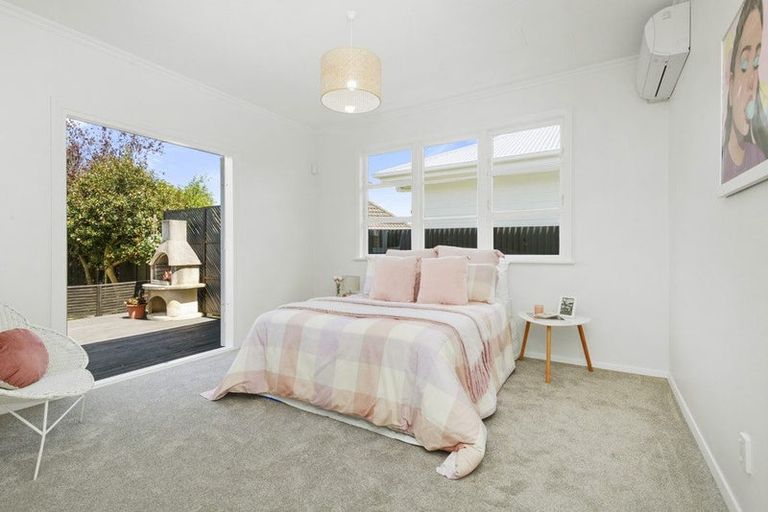 Photo of property in 959a High Street, Avalon, Lower Hutt, 5011