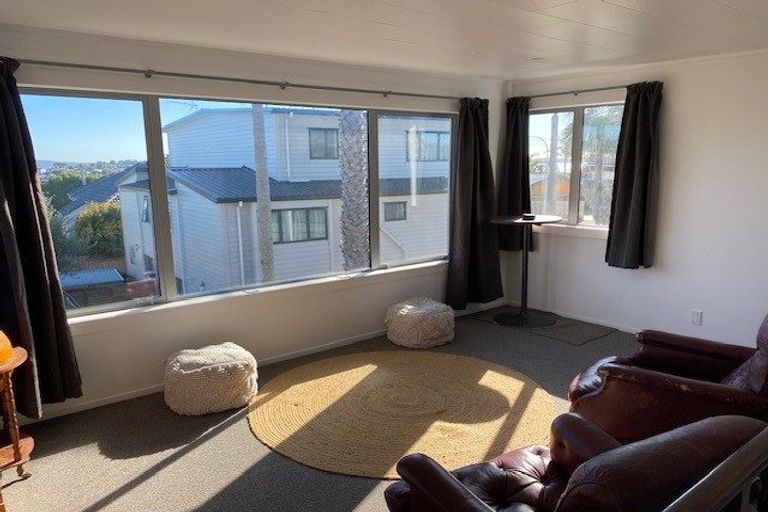 Photo of property in 169 Bucklands Beach Road, Bucklands Beach, Auckland, 2012