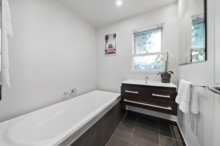 Photo of property in 13a Humphrey Street, Frankton, Queenstown, 9300
