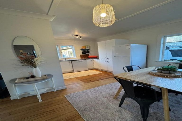 Photo of property in 16 Hinau Street, Maeroa, Hamilton, 3200