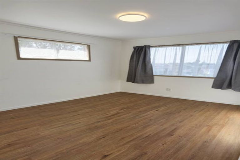 Photo of property in 9 Studfall Street, Pakuranga Heights, Auckland, 2010