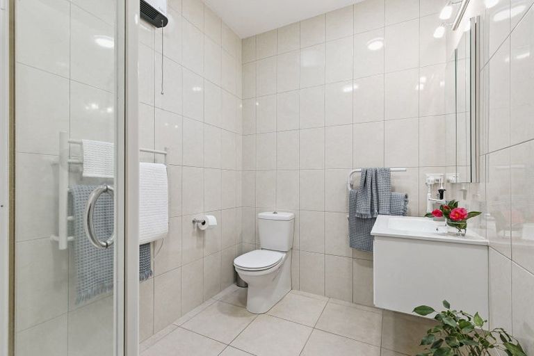 Photo of property in 18 Mandalay Terrace, Khandallah, Wellington, 6035