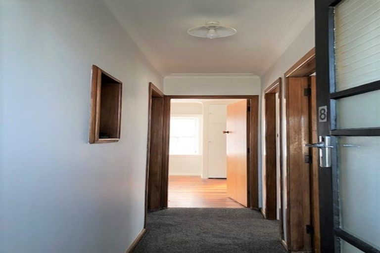 Photo of property in 8 Windsor Place, Levin, 5510