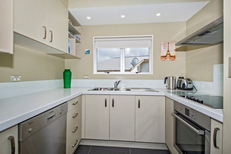 Photo of property in 39 Raumati Crescent, Onerahi, Whangarei, 0110