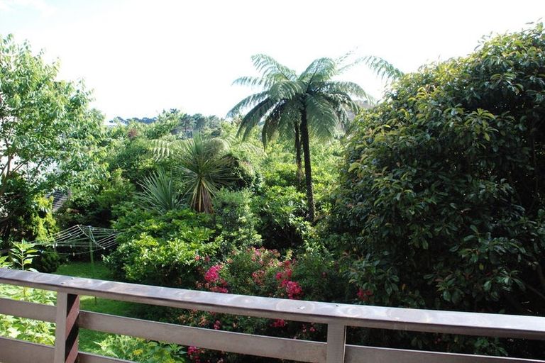 Photo of property in 5 Maldive Street, Khandallah, Wellington, 6035