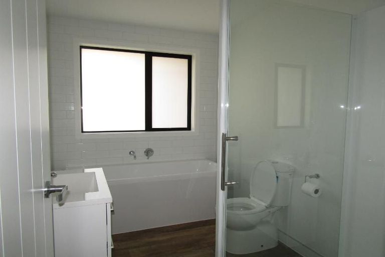 Photo of property in 13 Harakeke Drive, Wharewaka, Taupo, 3330