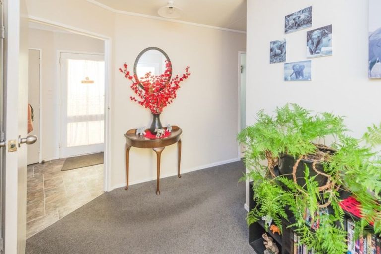 Photo of property in 27 Savage Crescent, Aramoho, Whanganui, 4500