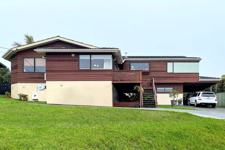 Photo of property in 3 Wolsley Avenue, Milford, Auckland, 0620