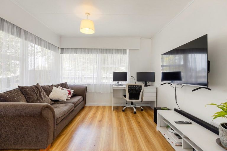 Photo of property in 58 Northolt Road, Fairview Downs, Hamilton, 3214