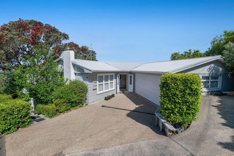 Photo of property in 11 Swann Beach Road, Stanmore Bay, Whangaparaoa, 0932