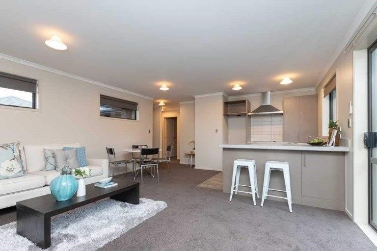 Photo of property in 1/108 Old Farm Road, Hamilton East, Hamilton, 3216