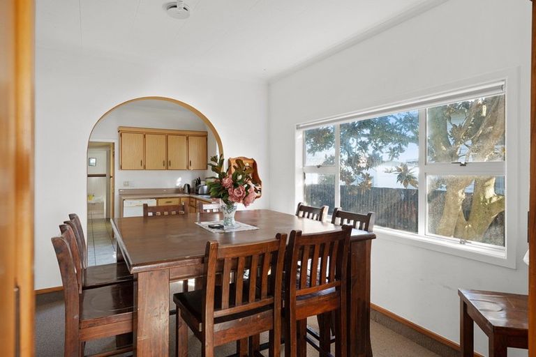 Photo of property in 223 Glover Road, Hawera, 4610