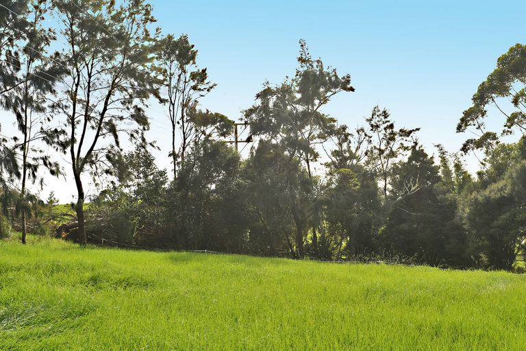 Photo of property in 165 Rahuikiri Road, Tomarata, Wellsford, 0972