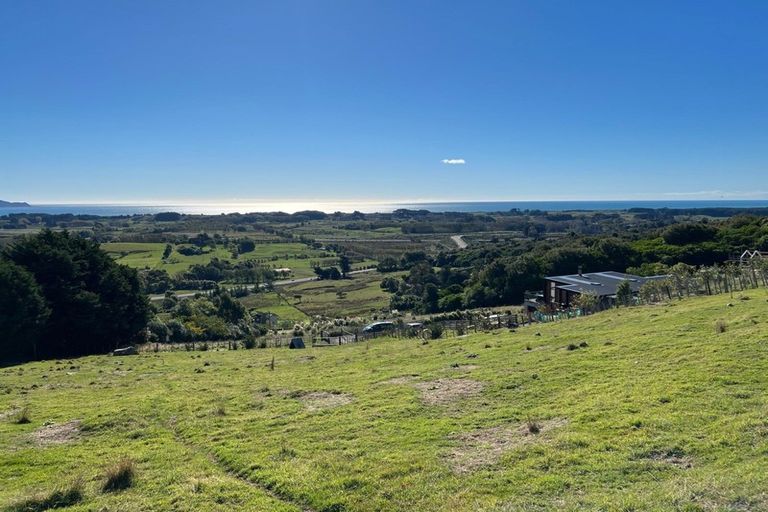 Photo of property in 251 Huia Street, Waikanae, 5391