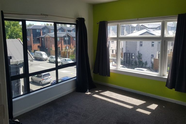 Photo of property in 297 Barbadoes Street, Christchurch Central, Christchurch, 8011