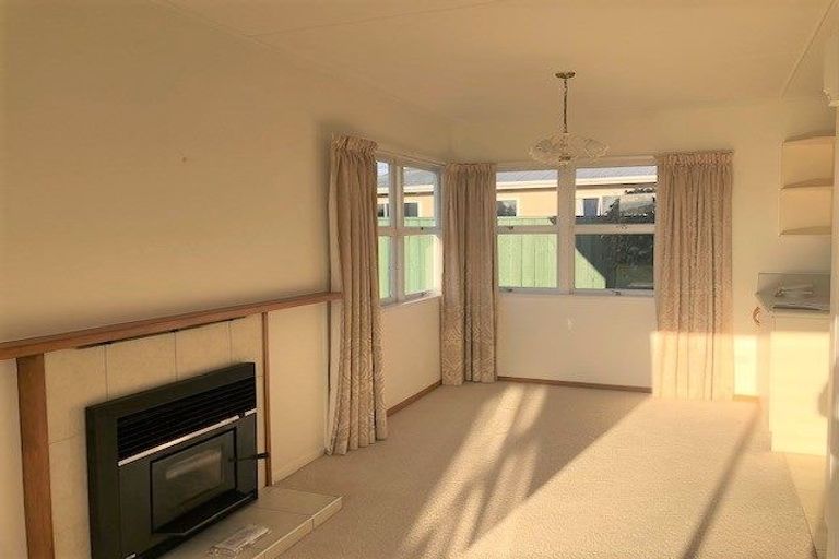 Photo of property in 19 Dickens Street, Stoke, Nelson, 7011