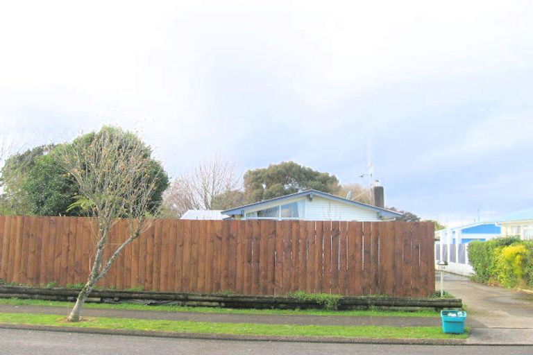 Photo of property in 38 Joanna Place, Deanwell, Hamilton, 3206