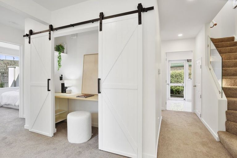 Photo of property in 10 Hossack Close, Belfast, Christchurch, 8051