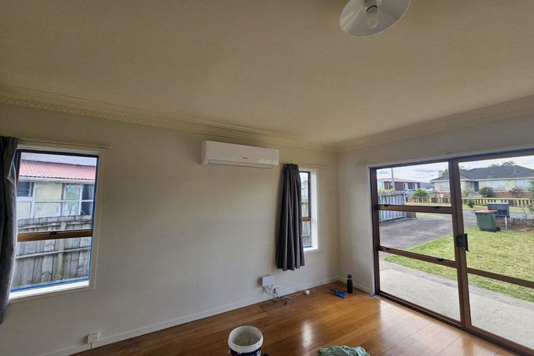Photo of property in 1/19 Landon Avenue, Mangere East, Auckland, 2024