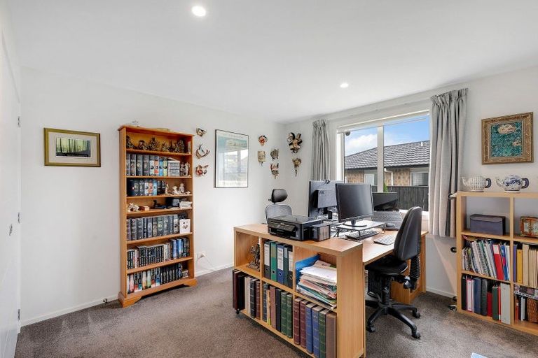 Photo of property in 112 John Burke Drive, Aotea, Porirua, 5024